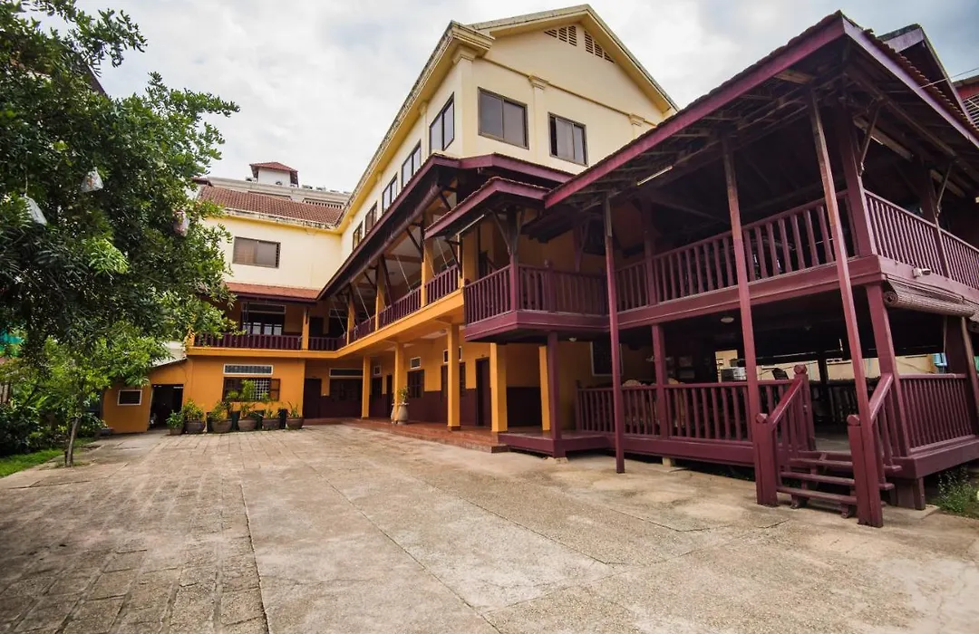 Heng Long Villa-1